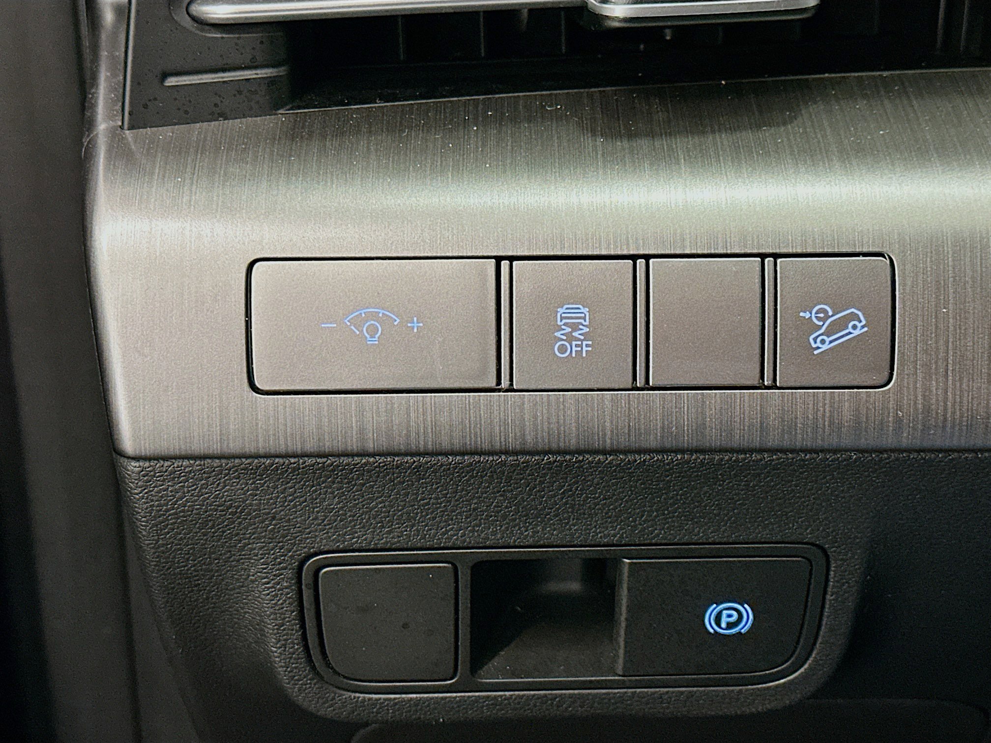 Used 2024 Hyundai Kona SEL image 17