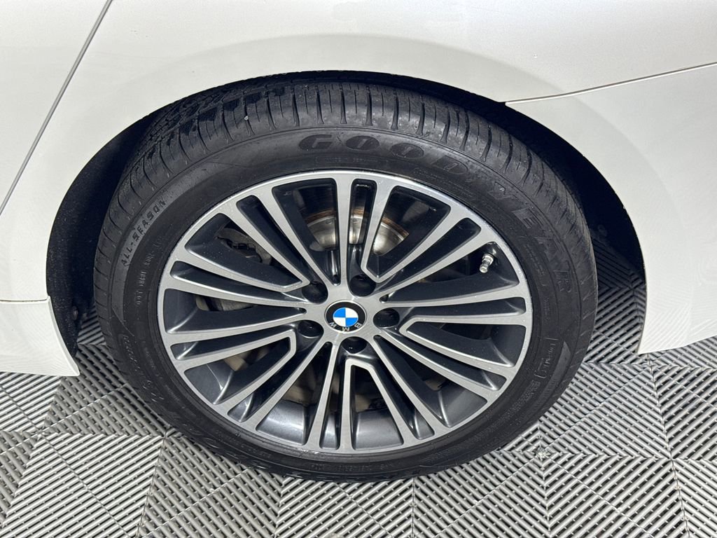 Used 2019 BMW 540i RWD image 19