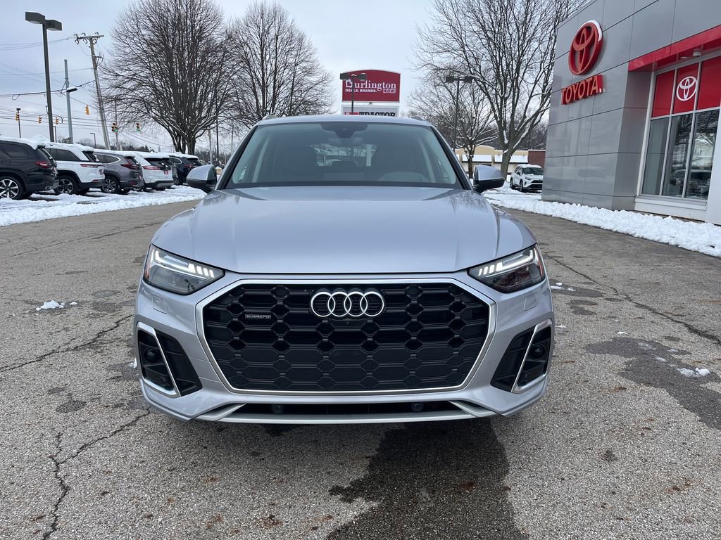 Used 2023 Audi Q5 2.0T Prestige w/ Prestige Package image 9