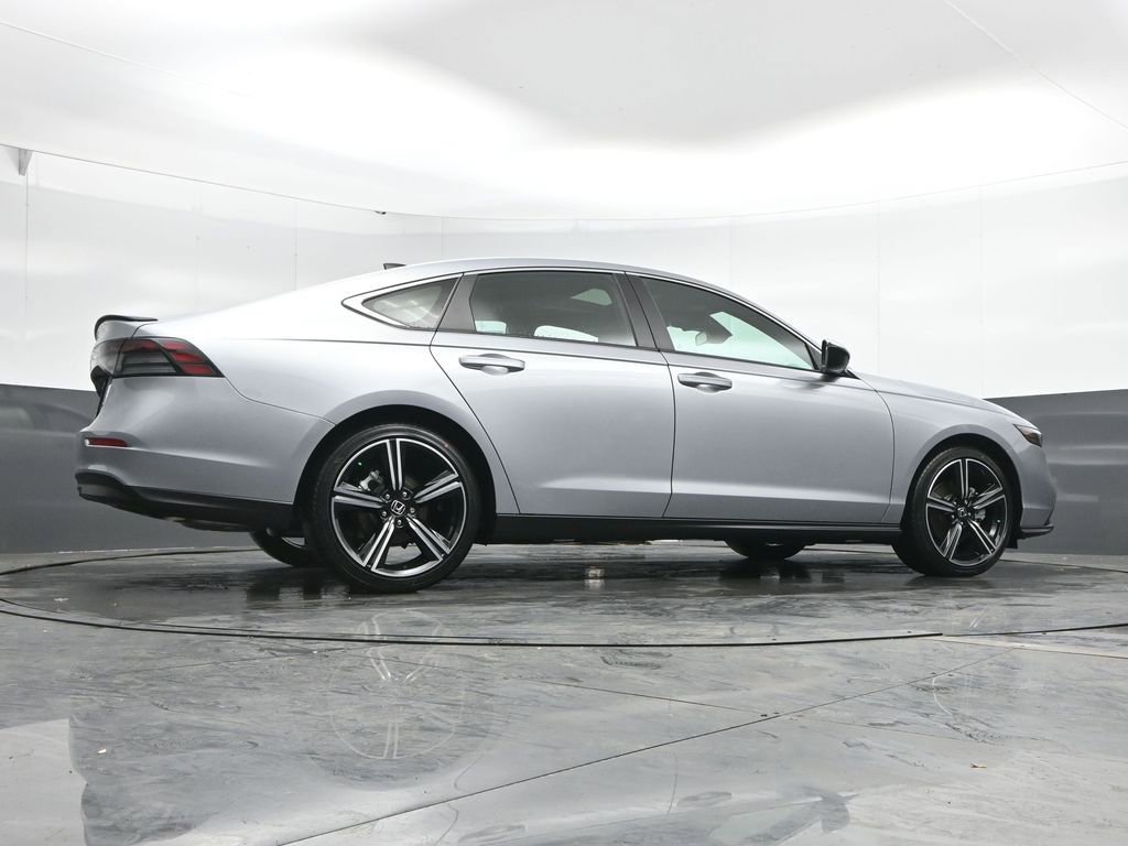 New 2025 Honda Accord Sport image 39