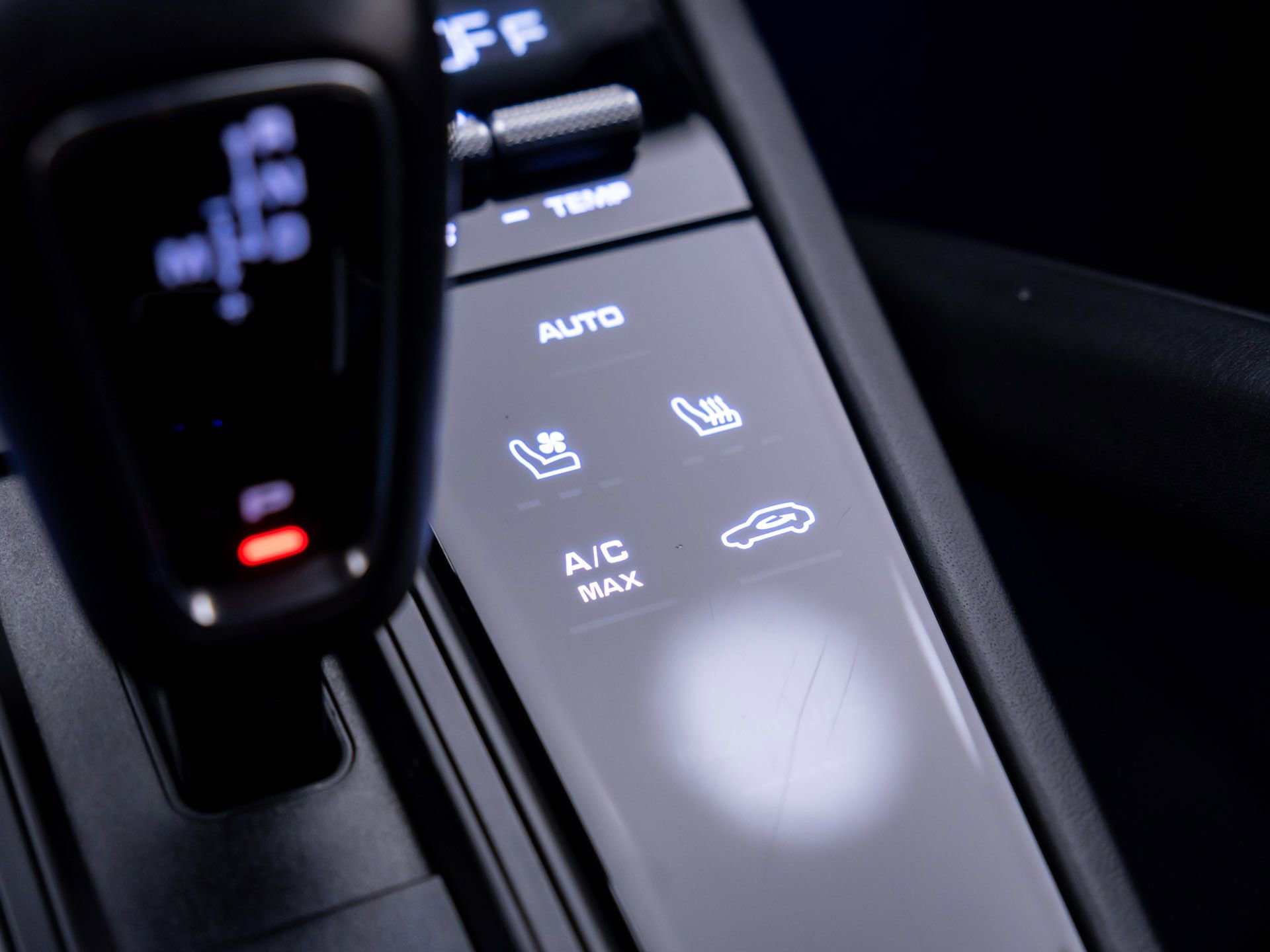 Certified 2022 Porsche Cayenne Turbo GT AWD/4WD image 27