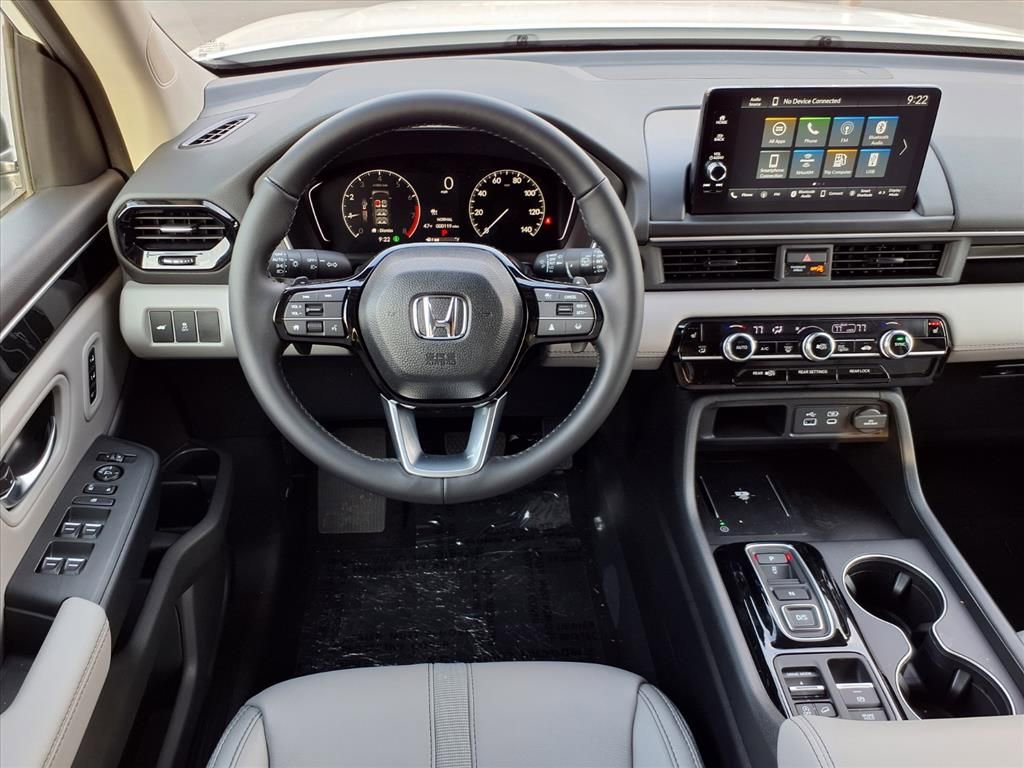 New 2025 Honda Pilot EX-L image 14