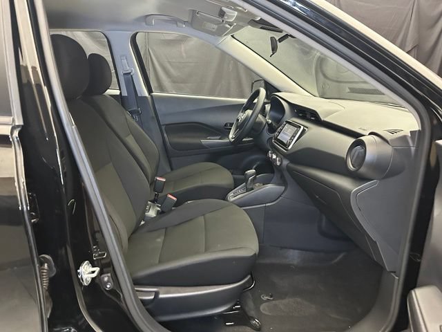 New 2025 Nissan Kicks Play S FWD image 15
