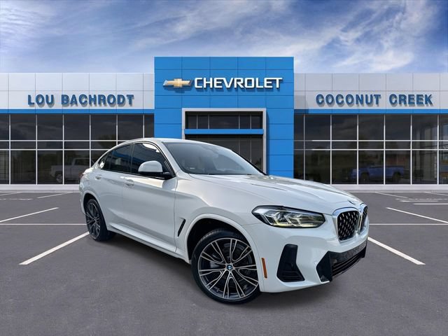 Used 2022 BMW X4 xDrive30i w/ M Sport Package AWD/4WD video 1