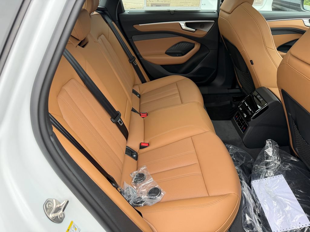 New 2026 Audi A6 Premium Plus AWD/4WD image 11