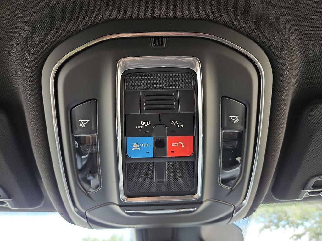 New 2026 Jeep Grand Cherokee L 2WD image 29