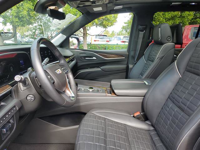 Certified 2024 Cadillac Escalade Premium Luxury Platinum image 58