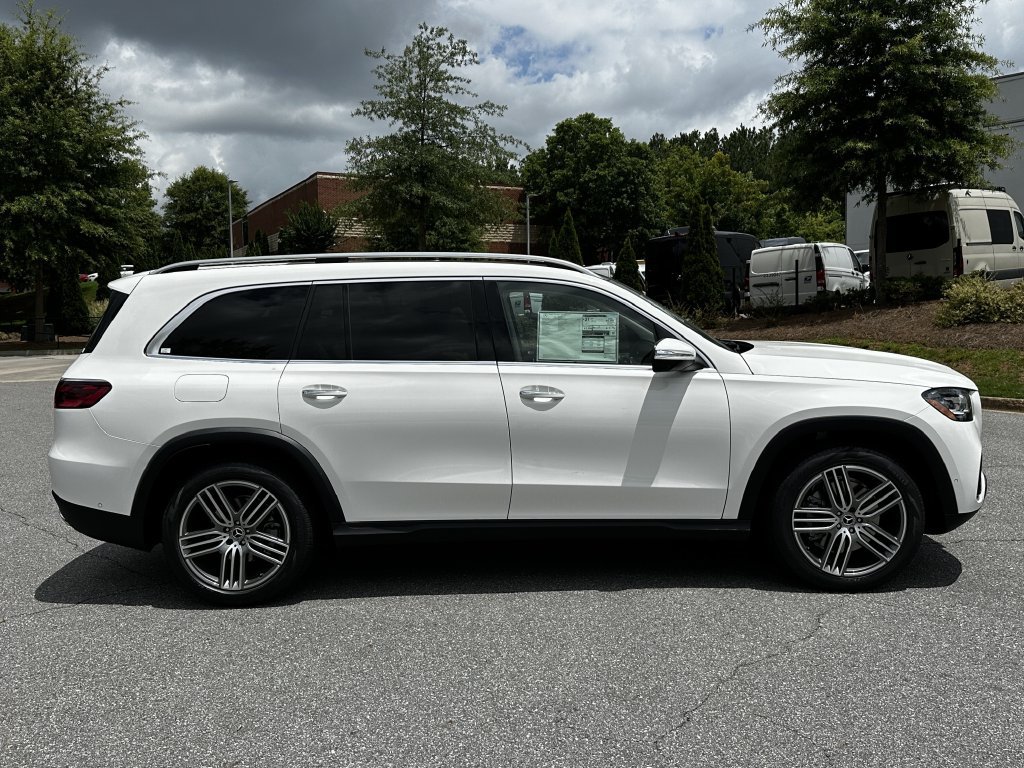 New 2026 Mercedes-Benz GLS 450 4MATIC image 8