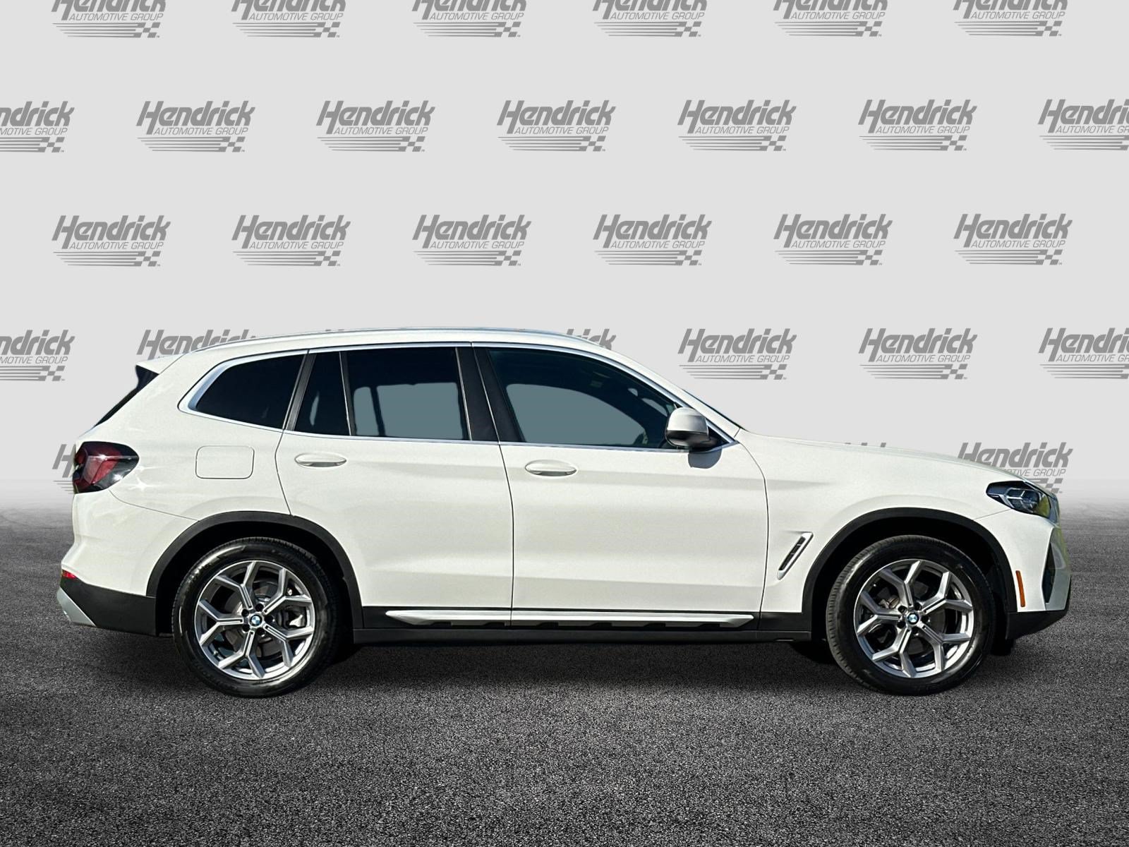 Certified 2024 BMW X3 xDrive30i w/ Premium Package AWD/4WD image 3