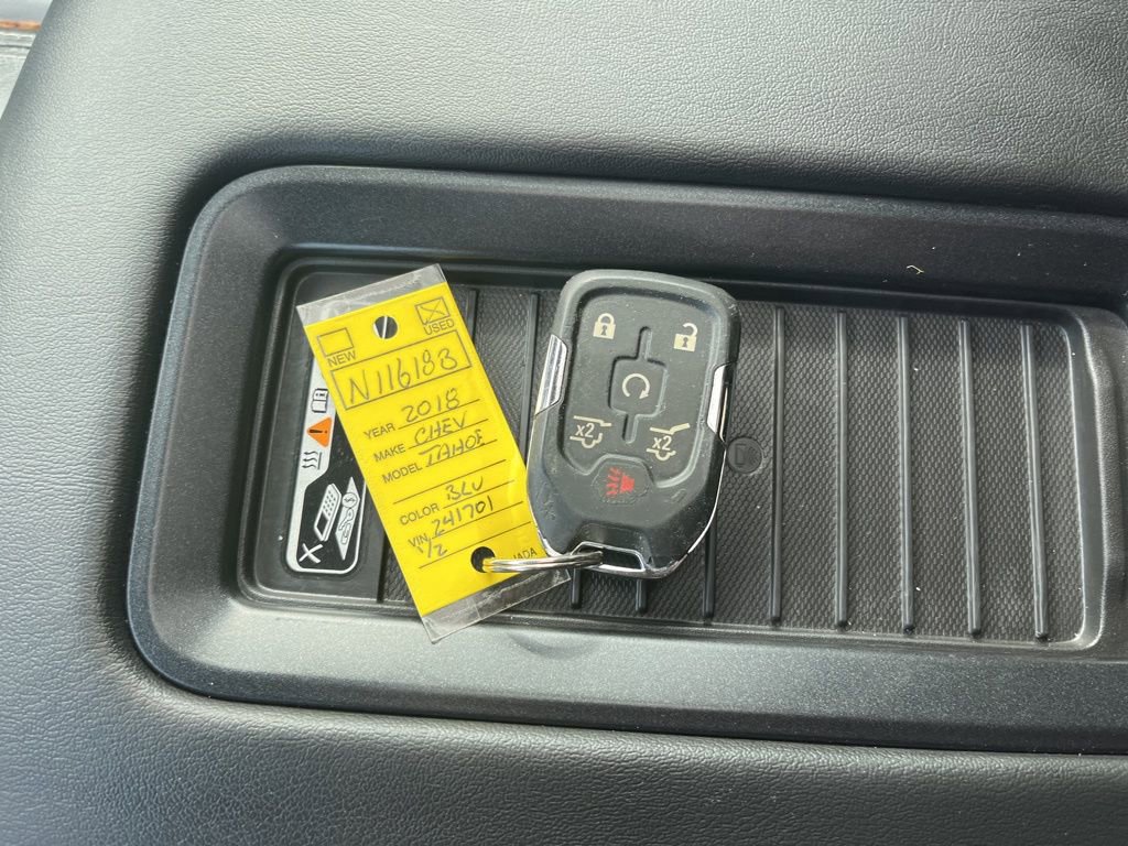 Used 2018 Chevrolet Tahoe Premier AWD/4WD image 25