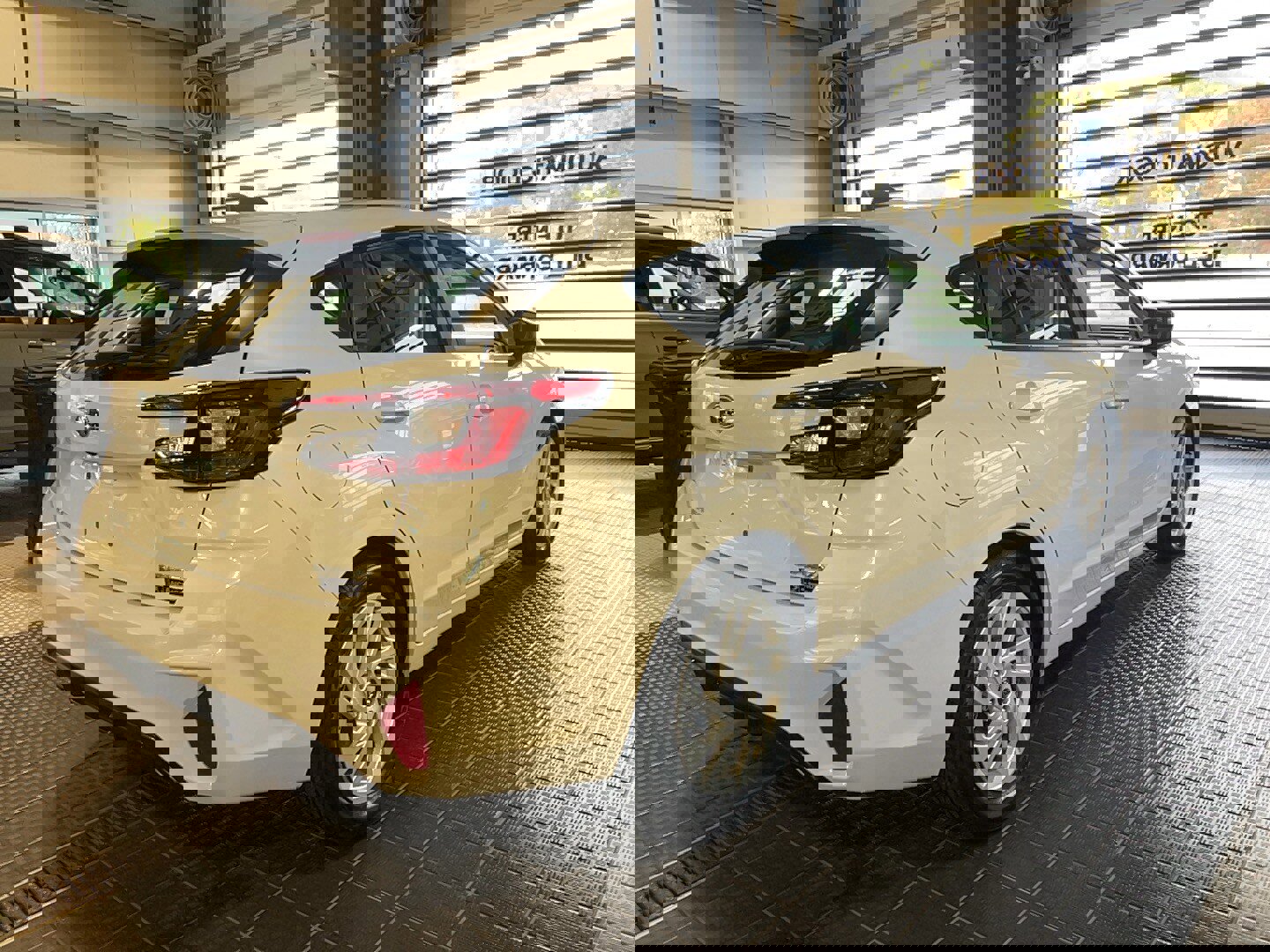 Used 2025 Subaru Impreza 2.0i image 17