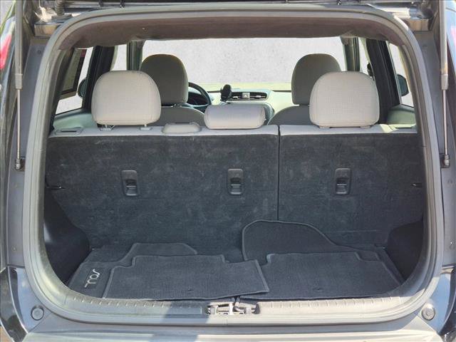 Used 2014 Kia Soul FWD image 22