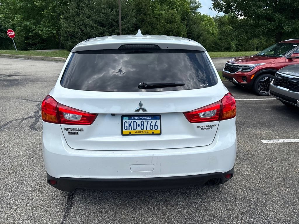 Used 2017 Mitsubishi Outlander Sport AWD image 6