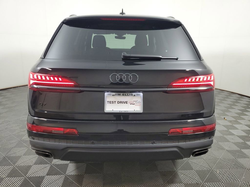 Used 2025 Audi Q7 3.0T Premium Plus AWD/4WD image 5