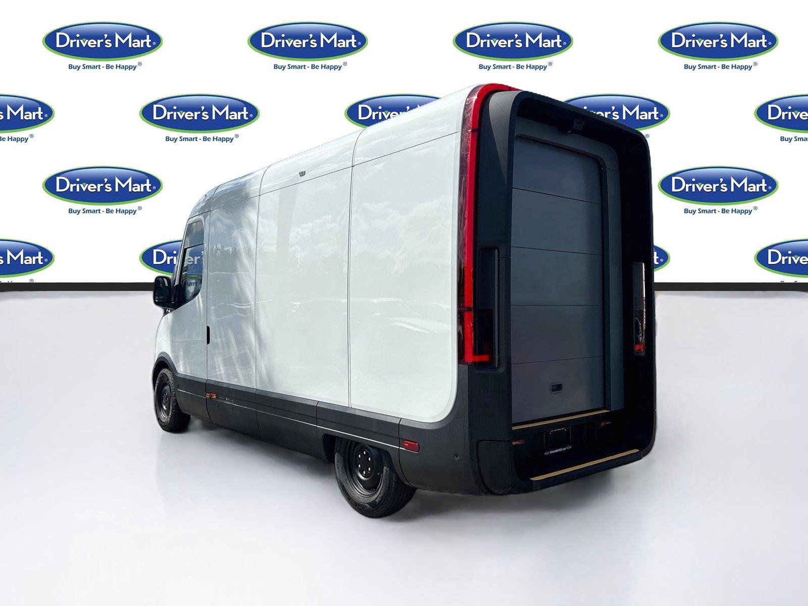 Used 2024 Rivian Delivery 500 FWD image 5