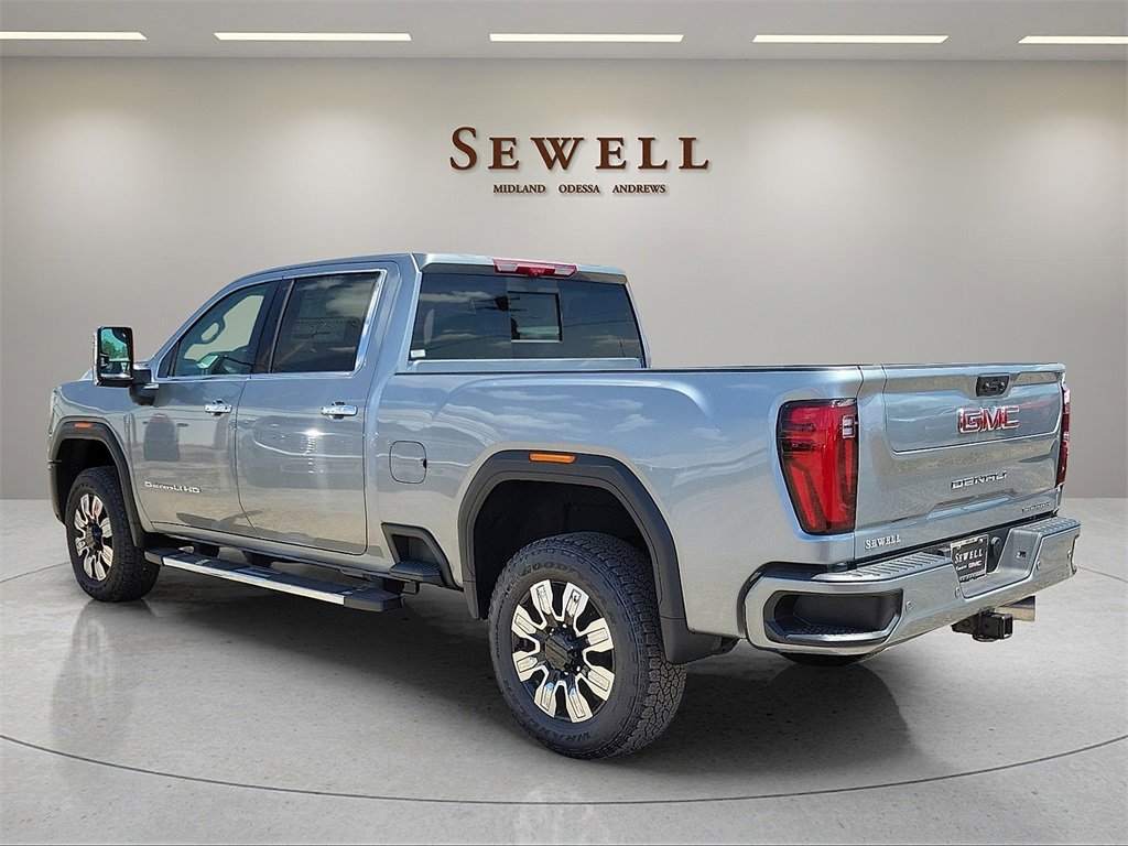 Used 2024 GMC Sierra 2500 Denali w/ Denali Reserve Package image 3