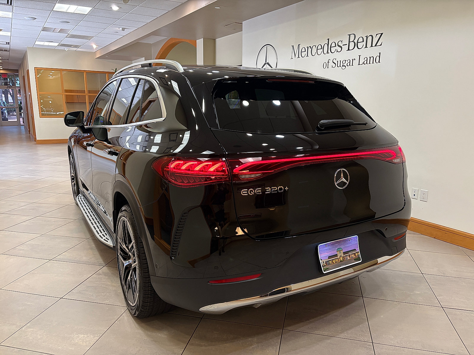 New 2027 Mercedes-Benz EQE 320+ SUV image 3