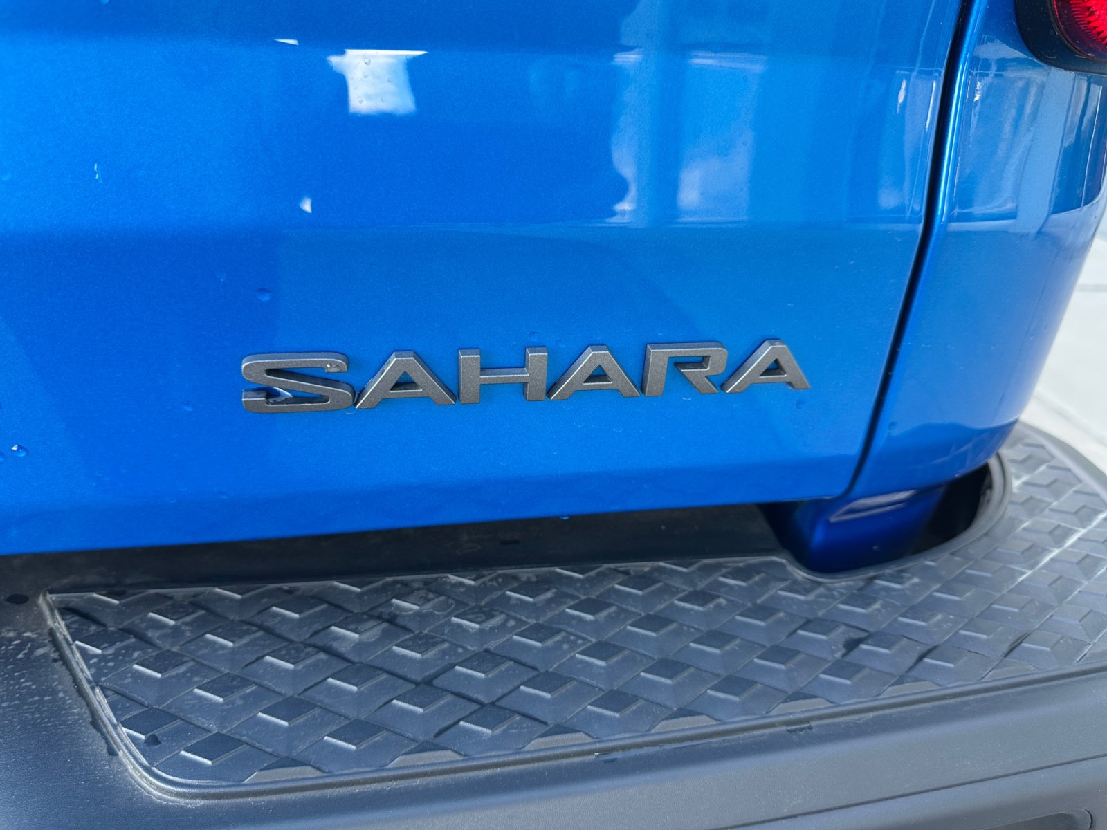 New 2026 Jeep Gladiator Sport AWD/4WD image 32