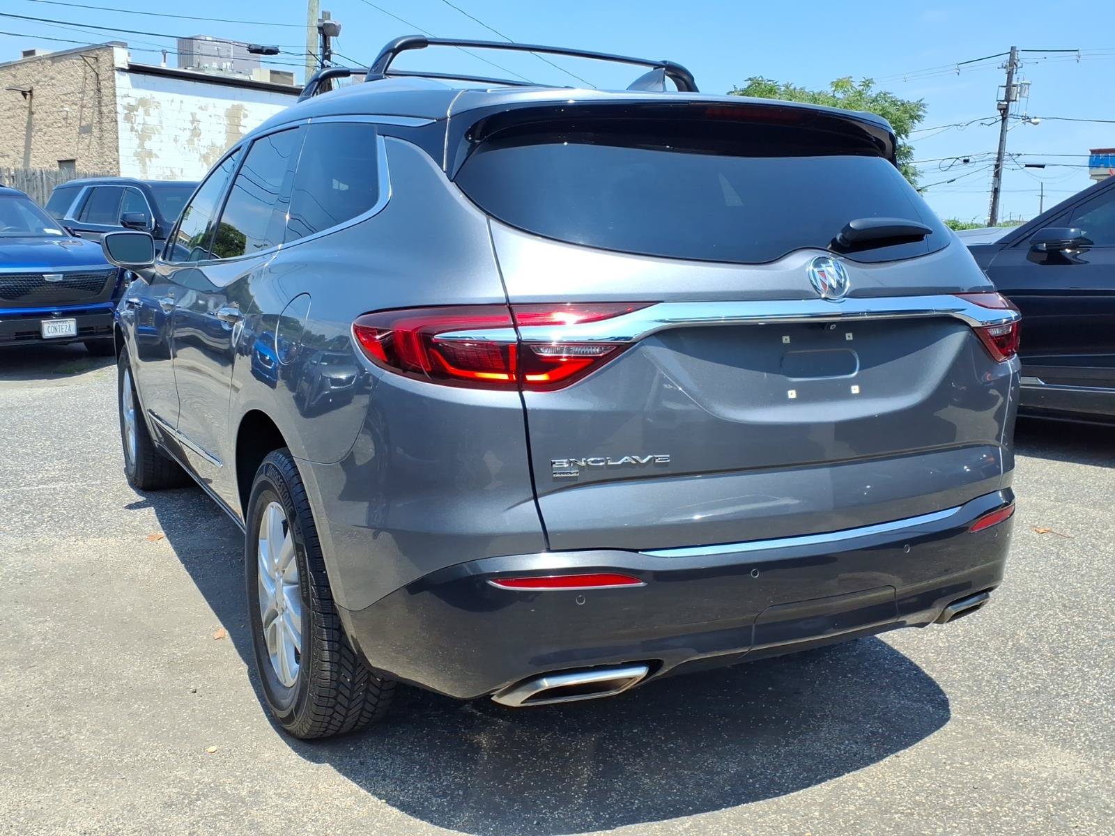 Used 2020 Buick Enclave Essence w/ Sound and Sites Package AWD/4WD image 7