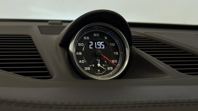 Used 2019 Porsche 911 Turbo image 7