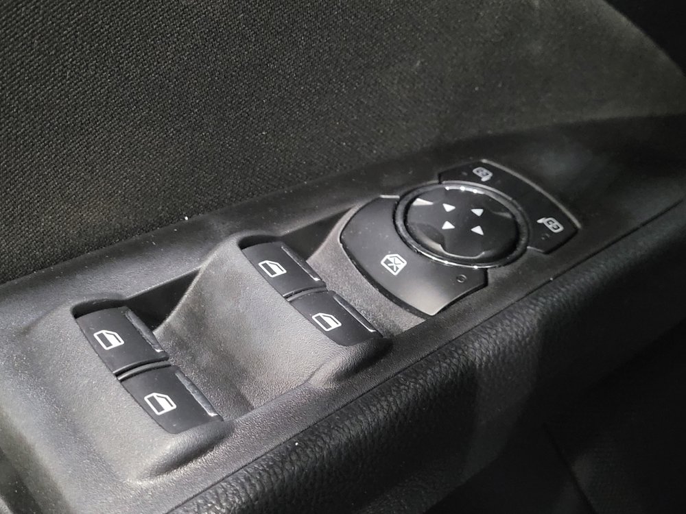 Used 2020 Ford Fusion SE FWD image 27