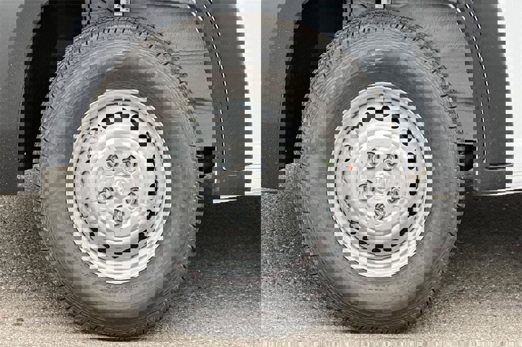 New 2026 RAM ProMaster 2500 w/ Convenience Group image 26