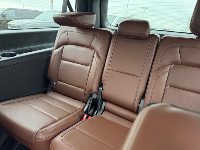 New 2025 Lincoln Navigator L Reserve image 13