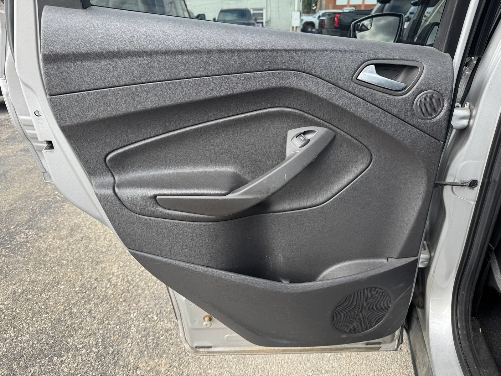 Used 2014 Ford Escape SE w/ Equipment Group 201A FWD image 23