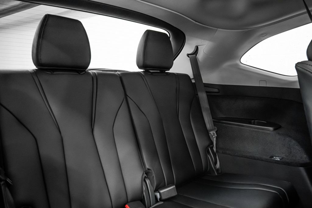 New 2026 Acura MDX FWD image 24