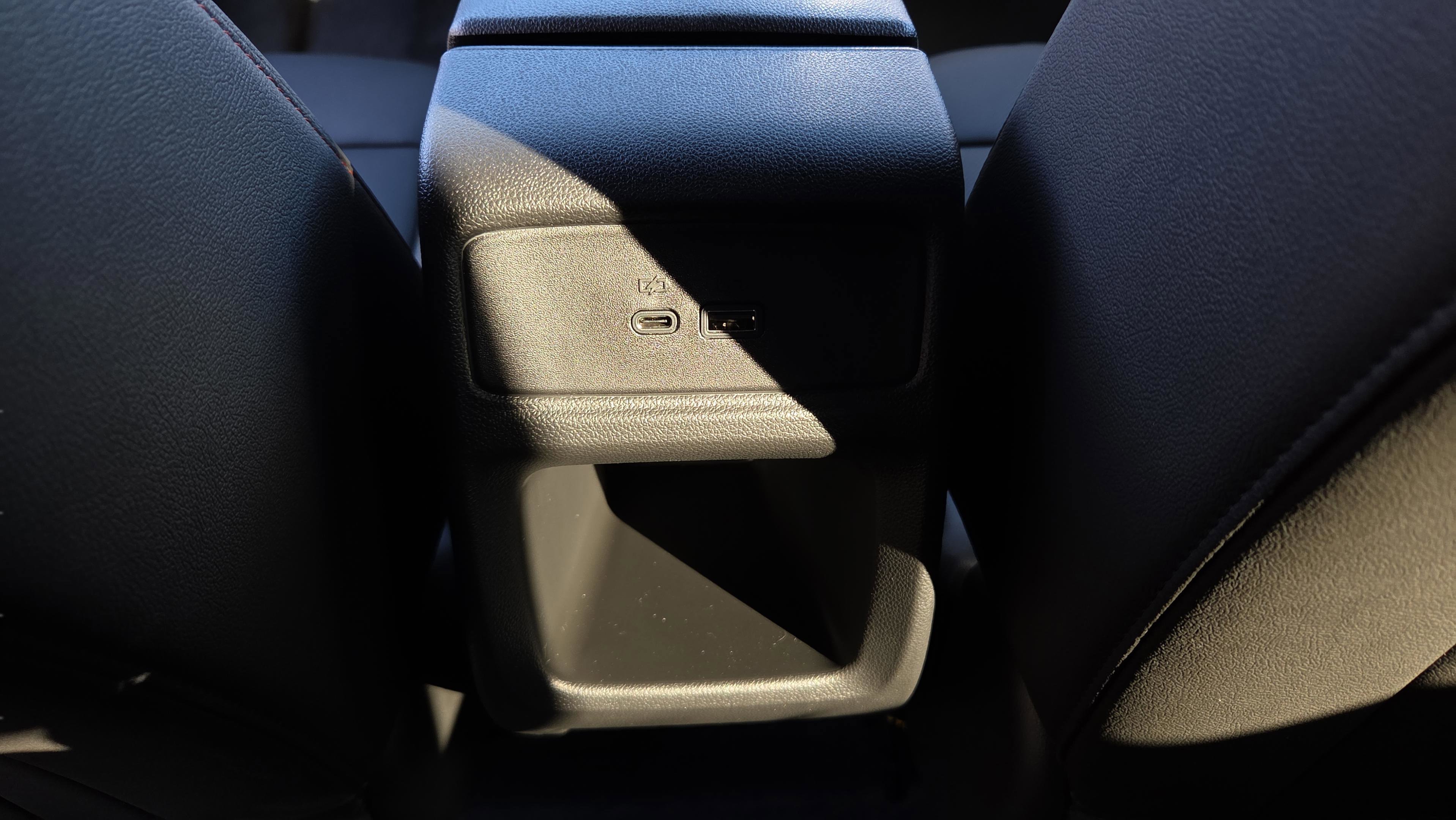 New 2026 Chevrolet Trax RS w/ Driver Confidence Package image 24