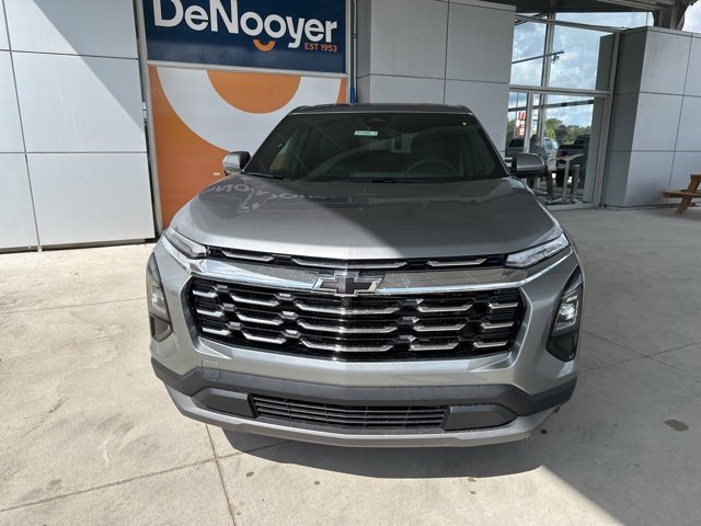 New 2026 Chevrolet Equinox LT w/ Convenience Package II image 3