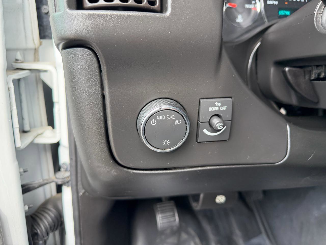 Used 2020 Chevrolet Express 2500 Extended w/ Communications Package image 13