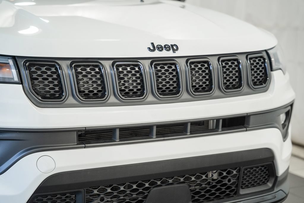Certified 2023 Jeep Compass Latitude AWD/4WD image 10