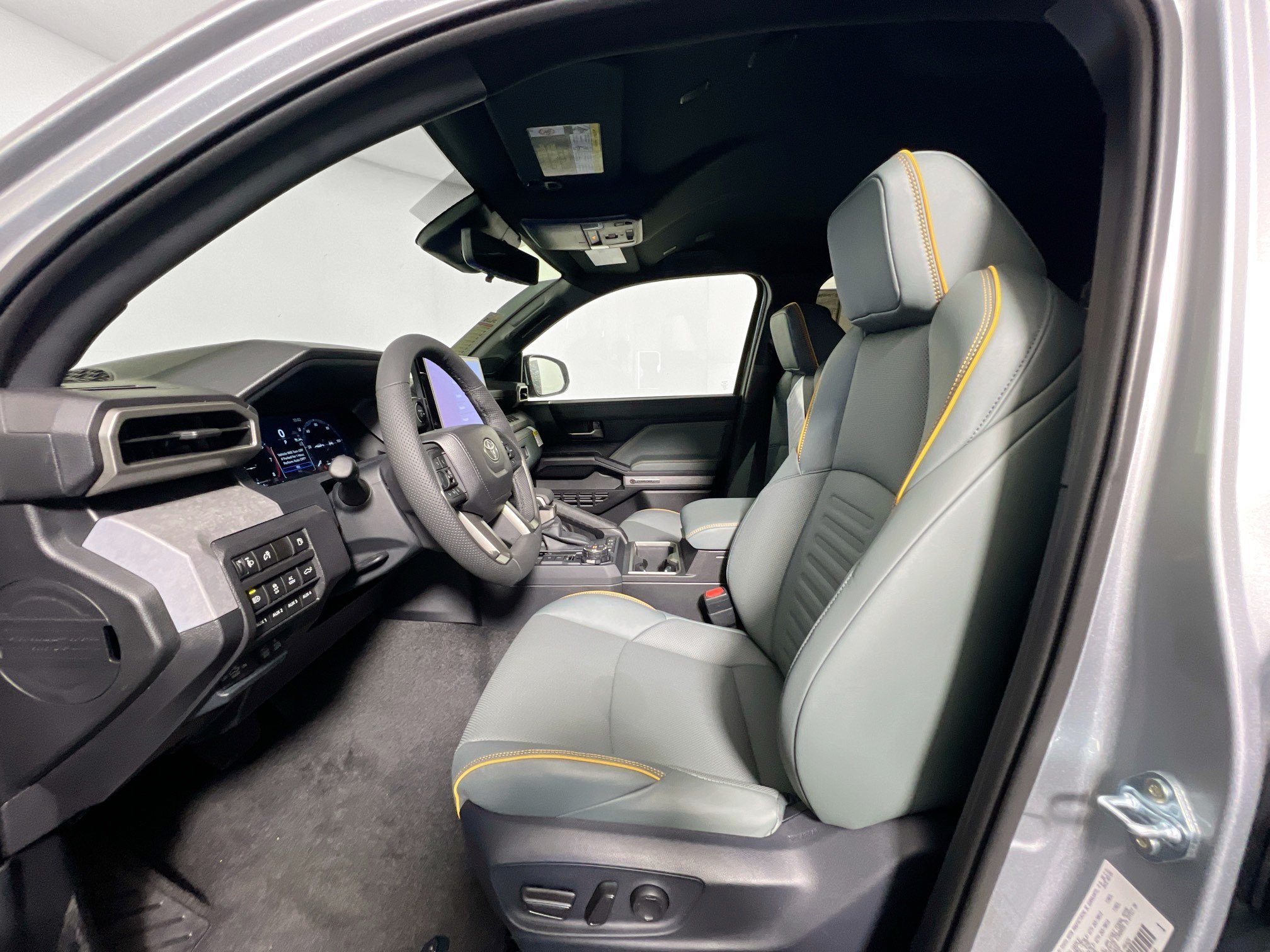 New 2026 Toyota Tacoma 4x4 Double Cab Hybrid image 14