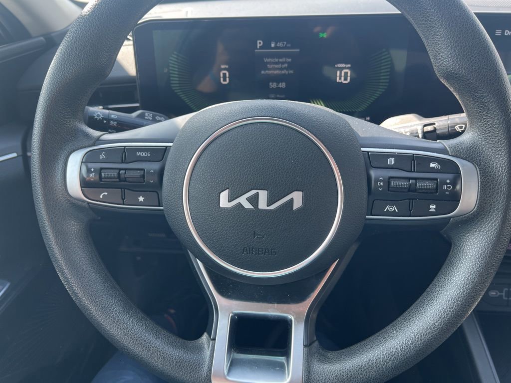 Used 2025 Kia K5 LXS image 10