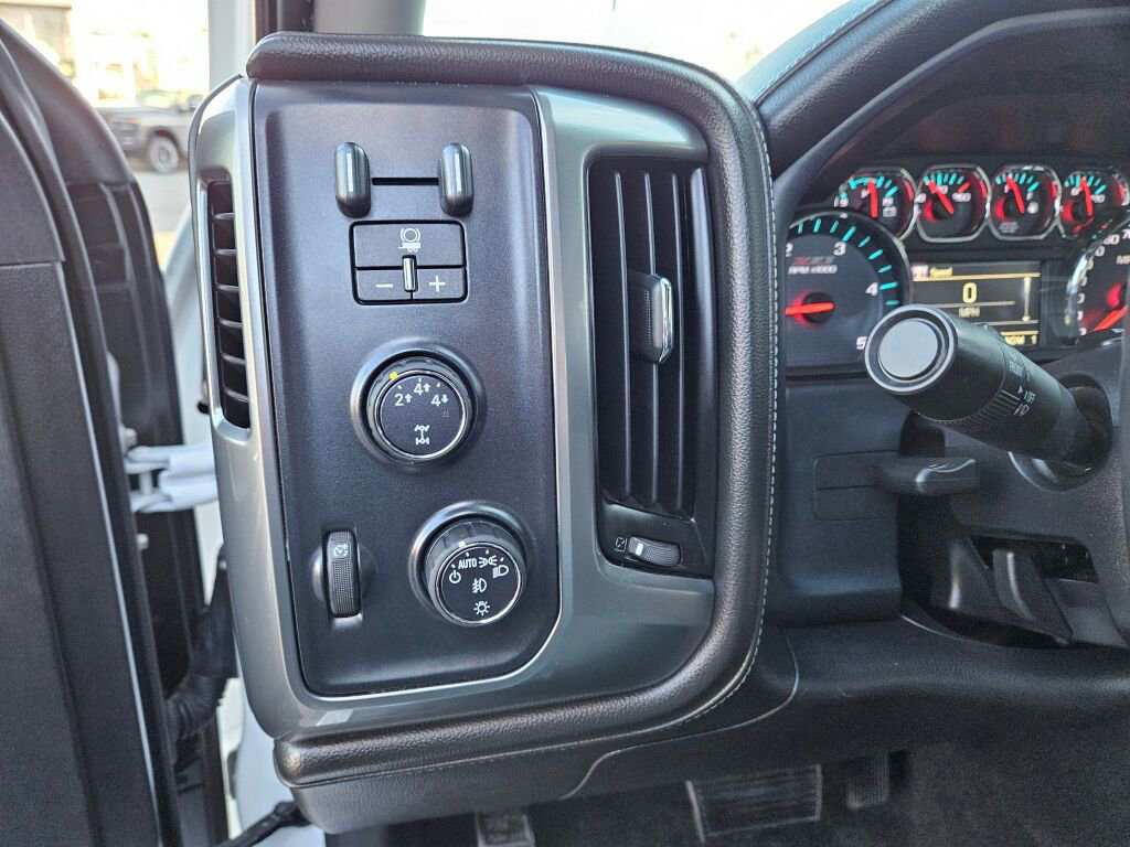 Used 2015 Chevrolet Silverado 3500 LTZ w/ Duramax Plus Package image 23