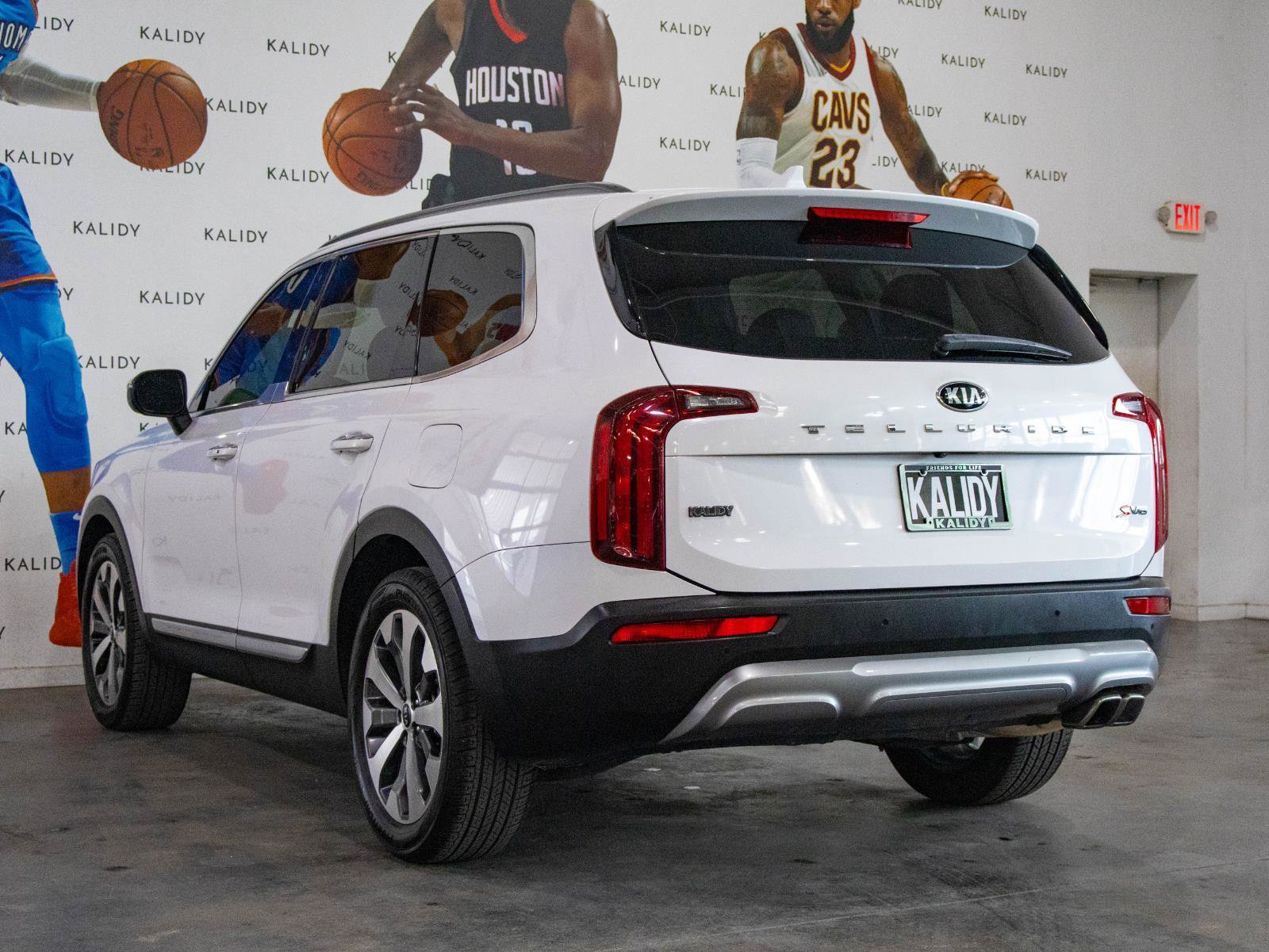 Used 2020 Kia Telluride S FWD image 22