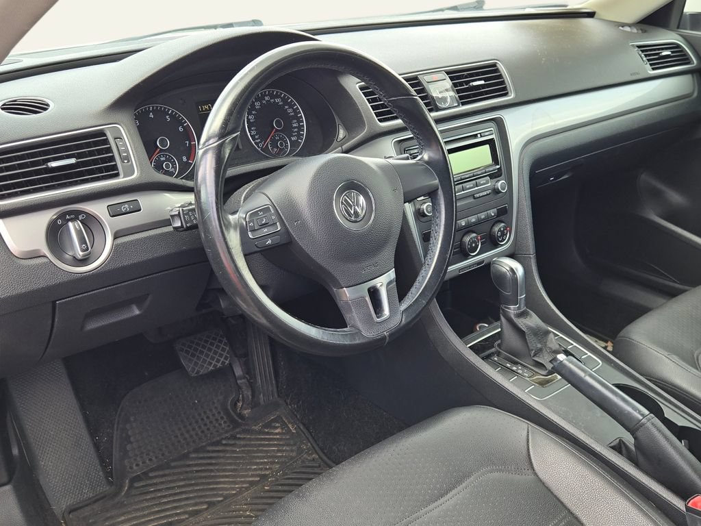 Used 2015 Volkswagen Passat 1.8T Wolfsburg Edition FWD image 20