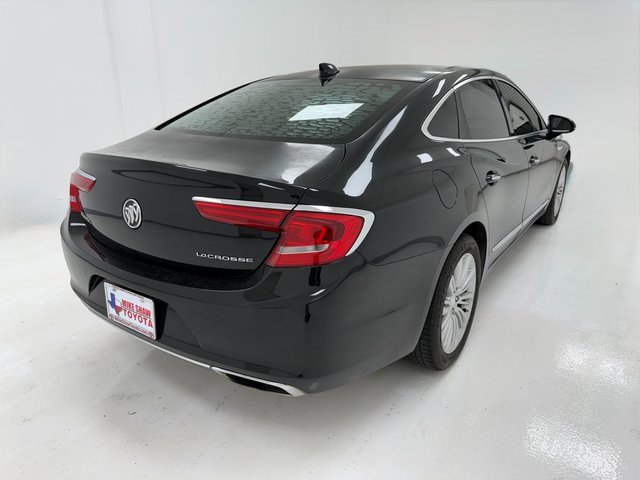 Used 2017 Buick LaCrosse image 20