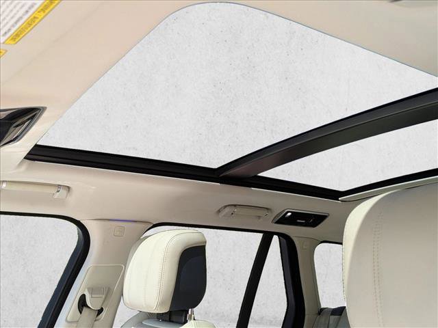 Used 2019 Land Rover Range Rover HSE AWD/4WD image 13