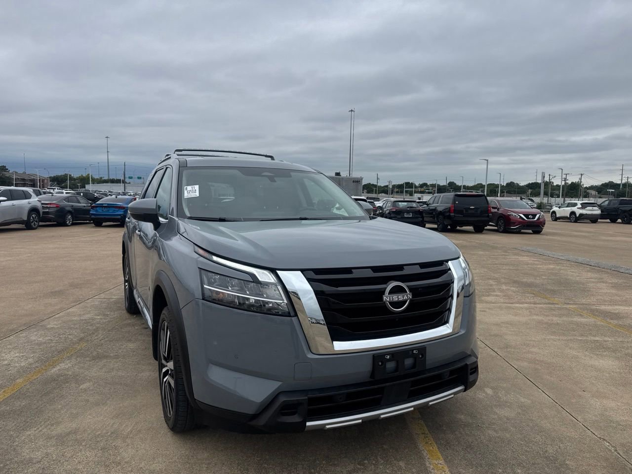 Certified 2024 Nissan Pathfinder Platinum FWD video 2