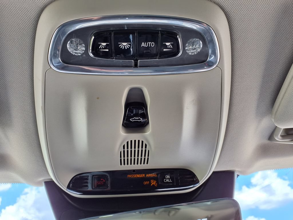 Used 2021 Volvo XC90 T6 Momentum w/ Advanced Package AWD/4WD image 24
