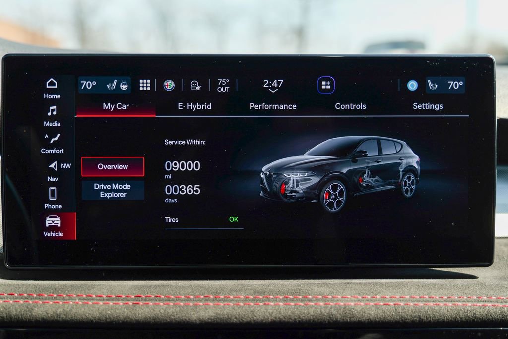 Used 2024 Alfa Romeo Tonale Veloce w/ Active Assist Package image 46