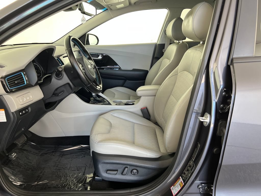Used 2019 Kia Niro EX FWD image 11
