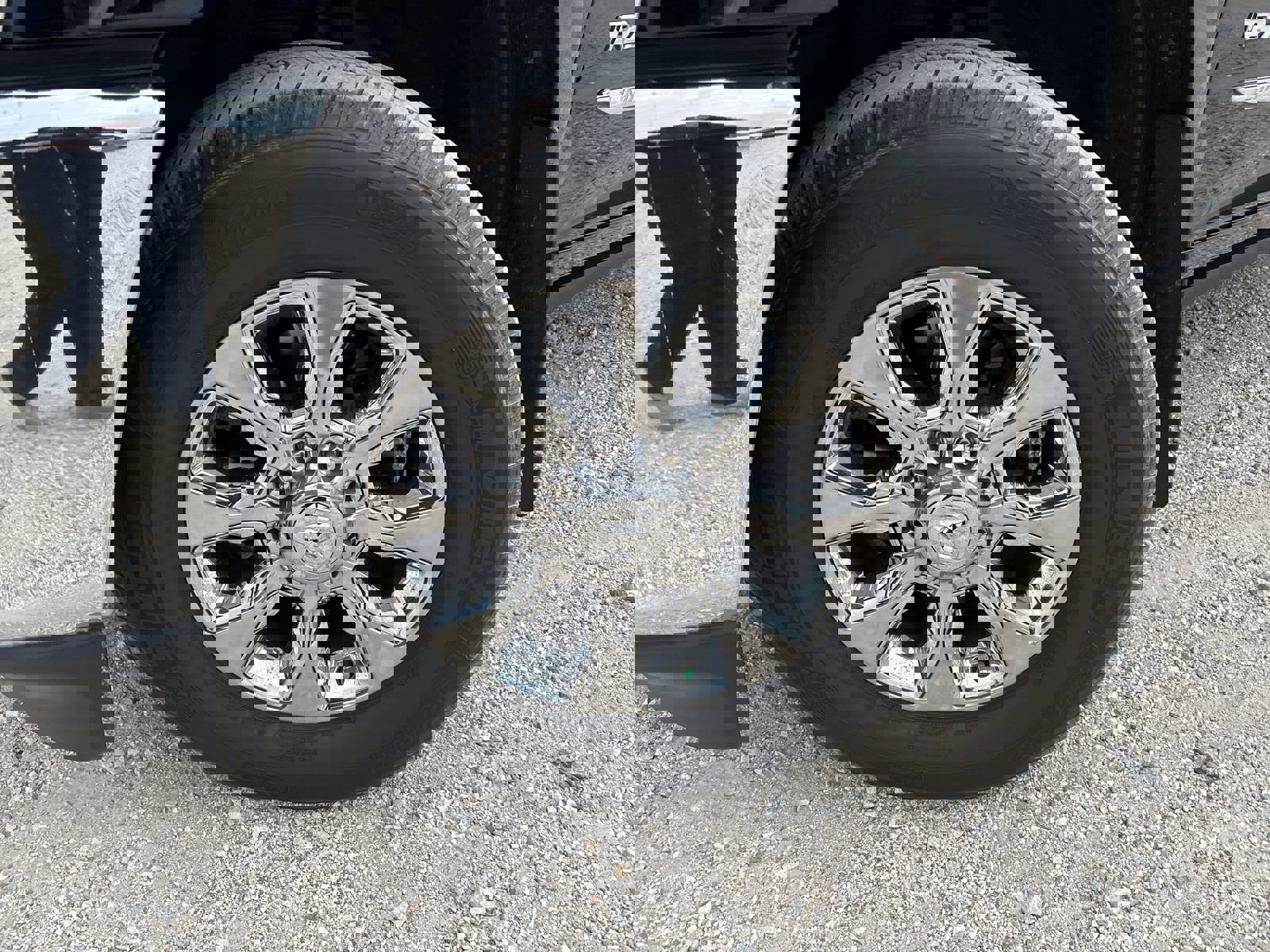 Used 2022 RAM 3500 Limited image 13