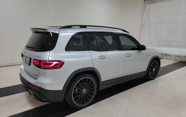 Used 2023 Mercedes-Benz GLB 35 AMG 4MATIC image 3