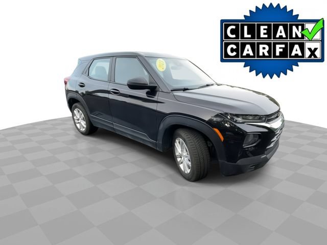 Used 2023 Chevrolet TrailBlazer LS FWD image 2