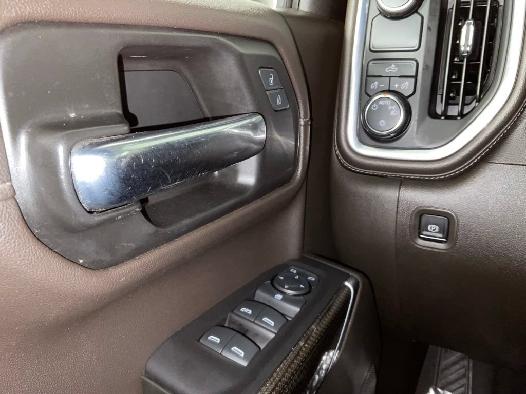 Used 2021 Chevrolet Silverado 1500 LT RWD image 20