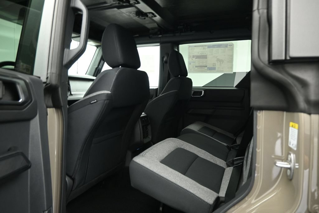 New 2026 Ford Bronco Big Bend AWD/4WD image 16