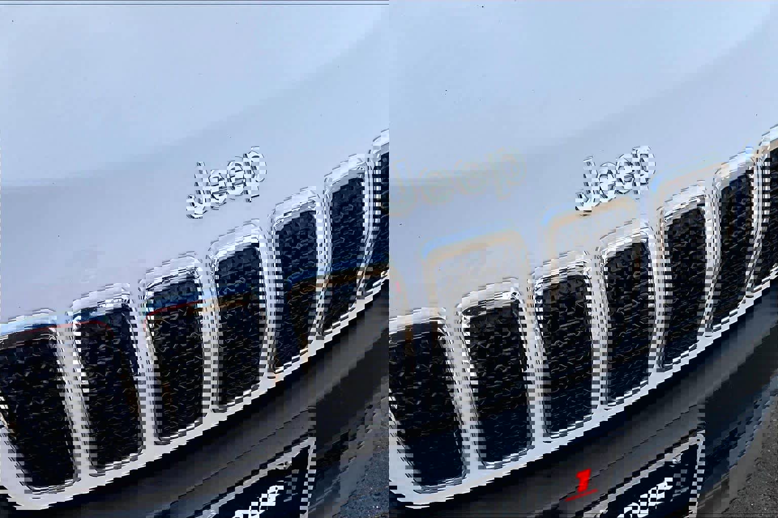 Used 2020 Jeep Cherokee Latitude FWD image 29